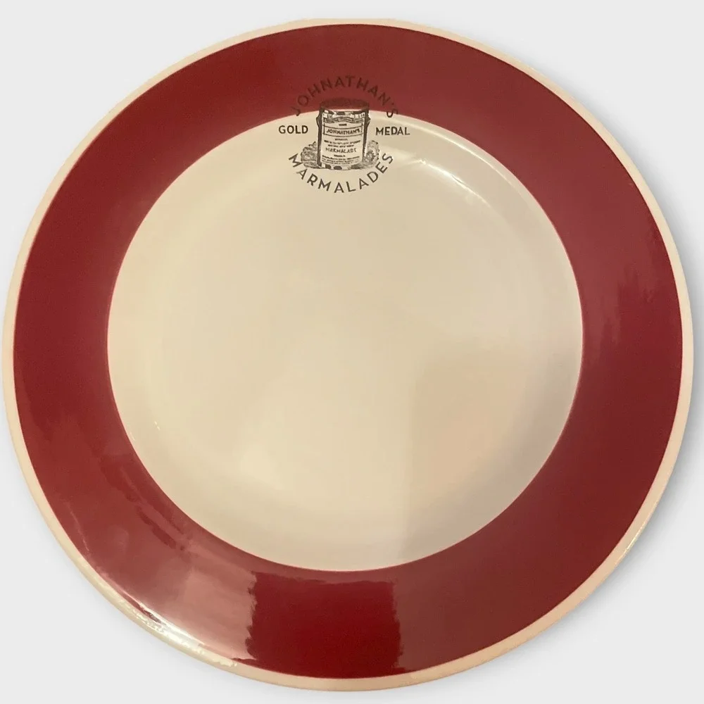 Williams Sonoma Jonathan's Marmalade Plates Set of 2 Dessert Salad Appetizer Red